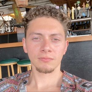 Meet your Posher, Marco